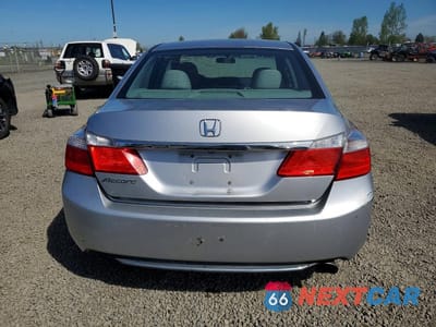 Zdjęcie 6 z 12 samochodu: 2015 HONDA ACCORD LX VIN:1HGCR2F32FA155136 - miniatura
