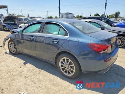 Drugie zdjęcie samochodu z przodu: 2022 MERCEDES-BENZ A 220 VIN:W1K3G4EBXNJ357638 - miniatura