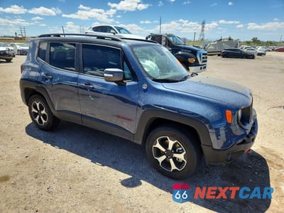 Czwarte zdjęcie samochodu z boku: 2021 JEEP RENEGADE TRAILHAWK VIN:ZACNJDC12MPM98178 - miniatura