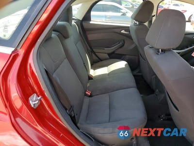 Zdjęcie 10 z 12 samochodu: 2012 FORD FOCUS TITANIUM VIN:1FAHP3J22CL429441 - miniatura