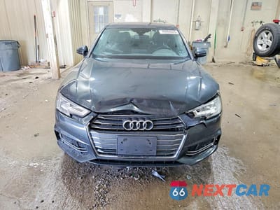 Piąte zdjęcie samochodu w środku: 2017 AUDI A4 PREMIUM PLUS VIN:WAUENAF46HN015847 - miniatura