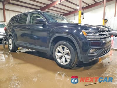 Czwarte zdjęcie samochodu z boku: 2018 VOLKSWAGEN ATLAS SE VIN:1V2LR2CA6JC509155 - miniatura