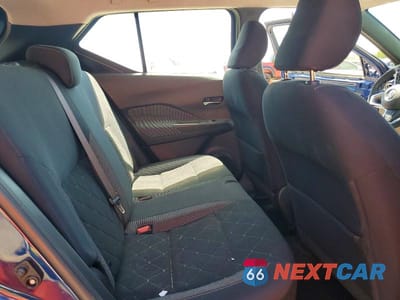 Zdjęcie 10 z 11 samochodu: 2018 NISSAN KICKS SV VIN:3N1CP5CU2JL542485 - miniatura