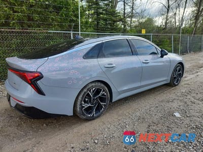 Trzecie zdjęcie samochodu z tyłu: 2025 KIA K5 GT LINE VIN:KNAG64J76S5277626 - miniatura