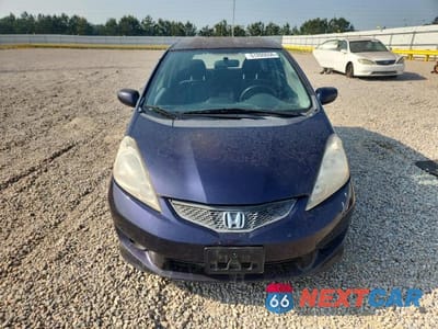 Piąte zdjęcie samochodu w środku: 2009 HONDA FIT SPORT VIN:JHMGE88479S028111 - miniatura