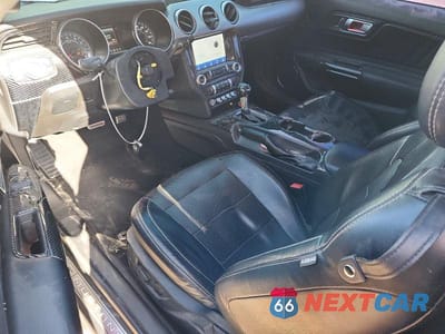 Zdjęcie 8 z 13 samochodu: 2020 FORD MUSTANG GT VIN:1FA6P8CF8L5112403 - miniatura