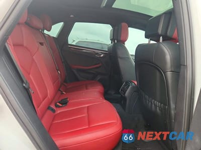 Zdjęcie 10 z 13 samochodu: 2023 PORSCHE MACAN BASE VIN:WP1AA2A53PLB05842 - miniatura