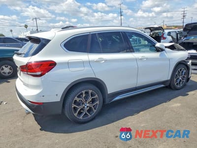 Trzecie zdjęcie samochodu z tyłu: 2021 BMW X1 SDRIVE28I VIN:WBXJG7C00M5S68823 - miniatura