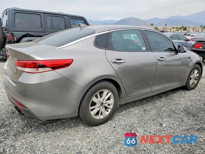 Trzecie zdjęcie samochodu z tyłu: 2016 KIA OPTIMA LX VIN:5XXGT4L30GG076099 - miniatura