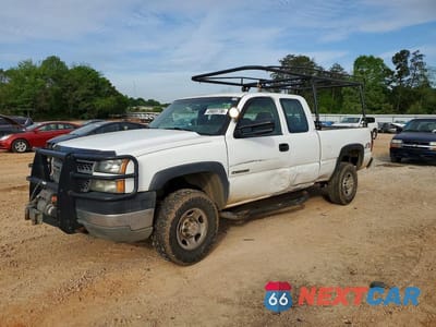 2005 CHEVROLET SILVERADO K2500 HEAVY DUTY 1GCHK29U45E300424 - główne zdjęcie licytacji z USA - miniatura