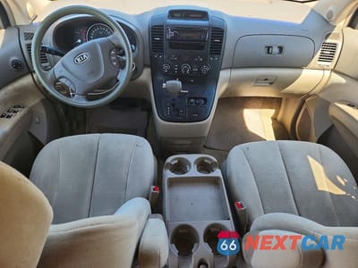 Zdjęcie 8 z 11 samochodu: 2006 KIA SEDONA LX VIN:KNDMB233066040906 - miniatura