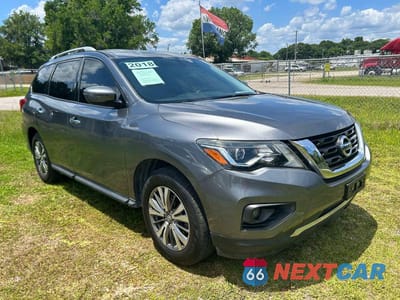 2018 NISSAN PATHFINDER SV 5N1DR2MN9JC645704 - główne zdjęcie licytacji z USA - miniatura