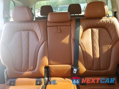 Zdjęcie 10 z 12 samochodu: 2019 BMW X7 XDRIVE40I VIN:5UXCW2C50KLB43791 - miniatura