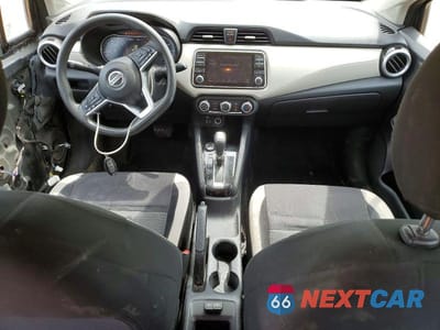 Zdjęcie 8 z 12 samochodu: 2021 NISSAN VERSA SV VIN:3N1CN8EV3ML829674 - miniatura