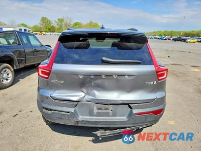 Zdjęcie 6 z 14 samochodu: 2019 VOLVO XC40 T5 R-DESIGN VIN:YV4162UM9K2117222 - miniatura