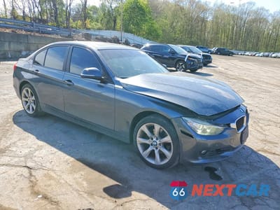 Czwarte zdjęcie samochodu z boku: 2015 BMW 328 XI SULEV VIN:WBA3B5G57FNS15034 - miniatura