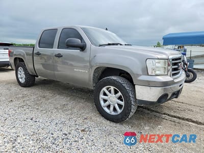 Czwarte zdjęcie samochodu z boku: 2009 GMC SIERRA K1500 SLE VIN:3GTEK23309G256472 - miniatura