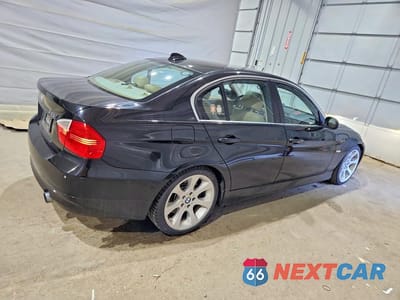 Trzecie zdjęcie samochodu z tyłu: 2008 BMW 335 I VIN:WBAVB735X8VF51292 - miniatura