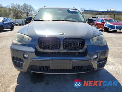 Piąte zdjęcie samochodu w środku: 2011 BMW X5 XDRIVE35I VIN:5UXZV4C50BL403354 - miniatura