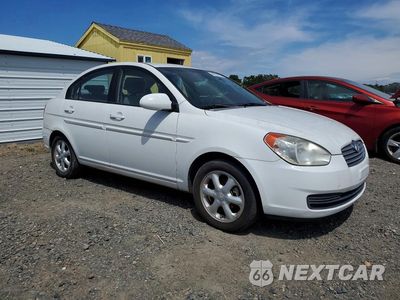 Czwarte zdjęcie samochodu z boku: 2008 HYUNDAI ACCENT GLS VIN:KMHCN46C28U184669 - miniatura