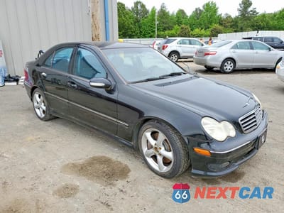 Czwarte zdjęcie samochodu z boku: 2006 MERCEDES-BENZ C 230 VIN:WDBRF52H66F743594 - miniatura