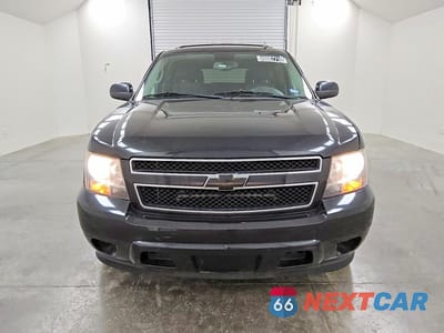 Piąte zdjęcie samochodu w środku: 2012 CHEVROLET TAHOE C1500 LS VIN:1GNSCAE07CR304822 - miniatura