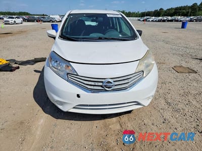 Piąte zdjęcie samochodu w środku: 2015 NISSAN VERSA NOTE S PLUS VIN:3N1CE2CP5FL426283 - miniatura