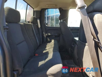Zdjęcie 10 z 11 samochodu: 2010 CHEVROLET SILVERADO K1500 LT VIN:1GCSKSE33AZ128408 - miniatura