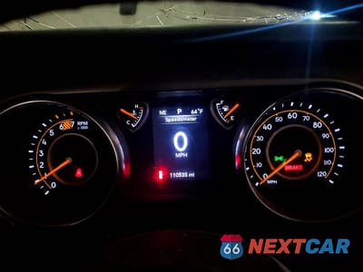 Zdjęcie 9 z 13 samochodu: 2021 JEEP WRANGLER UNLIMITED SPORT VIN:1C4HJXKN0MW618794 - miniatura