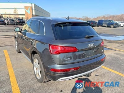 Trzecie zdjęcie samochodu z tyłu: 2018 AUDI Q5 PREMIUM PLUS VIN:WA1BNAFY5J2003506 - miniatura