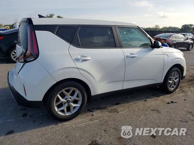 Trzecie zdjęcie samochodu z tyłu: 2024 KIA SOUL LX VIN:KNDJ23AU4R7242666 - miniatura
