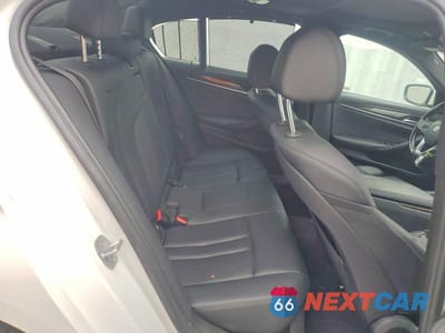 Zdjęcie 10 z 13 samochodu: 2018 BMW 540 I VIN:WBAJE5C51JWA94639 - miniatura