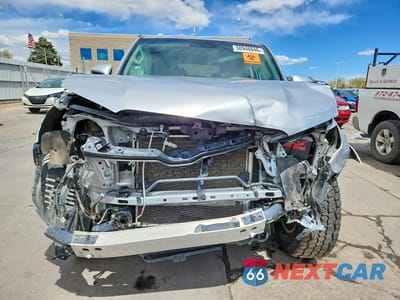 Piąte zdjęcie samochodu w środku: 2016 TOYOTA 4RUNNER SR5 PREMIUM VIN:JTEBU5JR7G5345896 - miniatura