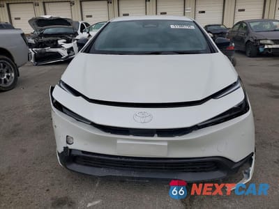 Piąte zdjęcie samochodu w środku: 2024 TOYOTA PRIUS LE VIN:JTDACAAU9R3017278 - miniatura