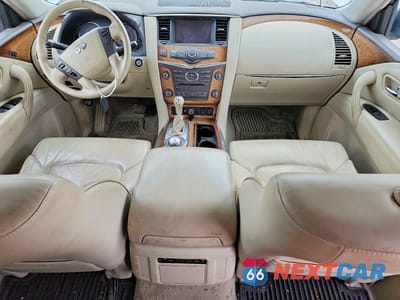 Zdjęcie 8 z 13 samochodu: 2014 INFINITI QX80 BASE VIN:JN8AZ2NE1E9068681 - miniatura