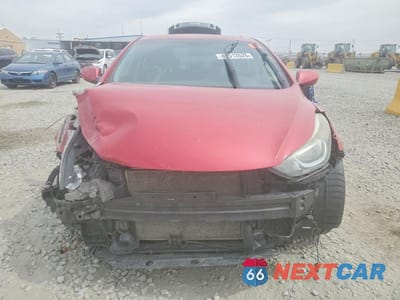 Piąte zdjęcie samochodu w środku: 2016 HYUNDAI ELANTRA SE VIN:KMHDH4AE5GU542334 - miniatura