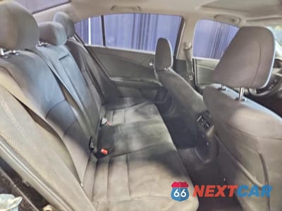 Zdjęcie 10 z 12 samochodu: 2016 HONDA ACCORD EX VIN:1HGCR2F08GA022288 - miniatura