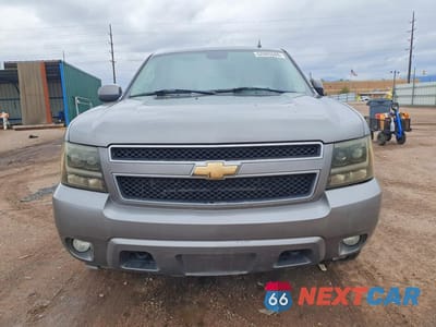 Piąte zdjęcie samochodu w środku: 2007 CHEVROLET SUBURBAN K1500 VIN:1GNFK16337J202077 - miniatura
