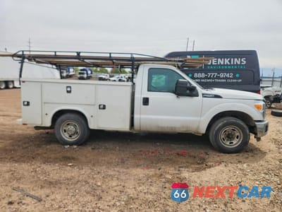 Czwarte zdjęcie samochodu z boku: 2016 FORD F250 SUPER DUTY UTILITY / SERVICE TRUCK VIN:1FTBF2A65GEA72508 - miniatura