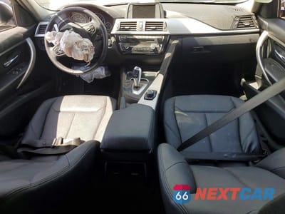 Zdjęcie 8 z 12 samochodu: 2016 BMW 320 I VIN:WBA8A9C56GK617135 - miniatura