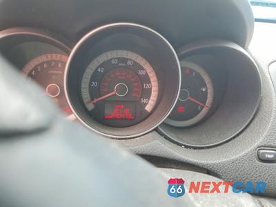 Zdjęcie 9 z 13 samochodu: 2012 KIA FORTE LX VIN:KNAFT4A21C5579805 - miniatura