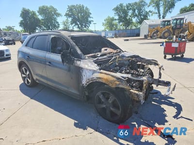 Czwarte zdjęcie samochodu z boku: 2023 AUDI Q5 PREMIUM PLUS 45 VIN:WA1EAAFY1P2032518 - miniatura