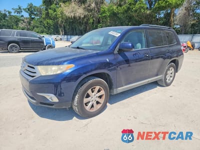 2012 TOYOTA HIGHLANDER SE 5TDZK3EHXCS083942 - główne zdjęcie licytacji z USA - miniatura