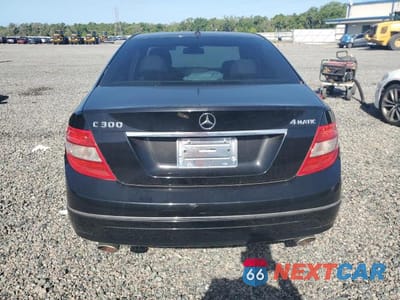 Zdjęcie 6 z 11 samochodu: 2011 MERCEDES-BENZ C 300 4MATIC VIN:WDDGF8BB5BR167968 - miniatura