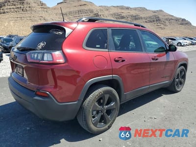Trzecie zdjęcie samochodu z tyłu: 2021 JEEP CHEROKEE LATITUDE PLUS VIN:1C4PJLLB0MD169489 - miniatura