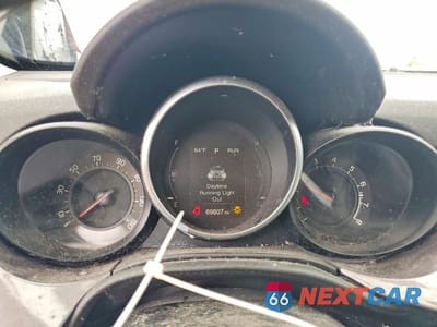 Zdjęcie 9 z 14 samochodu: 2016 FIAT 500X EASY VIN:ZFBCFYBT6GP510083 - miniatura