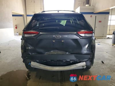 Zdjęcie 6 z 14 samochodu: 2019 TOYOTA RAV4 XLE VIN:JTMP1RFV1KD045933 - miniatura