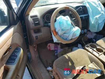Zdjęcie 8 z 13 samochodu: 2004 HONDA CR-V LX VIN:SHSRD68444U207691 - miniatura