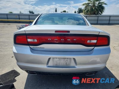 Zdjęcie 6 z 12 samochodu: 2012 DODGE CHARGER SE VIN:2C3CDXBG2CH211838 - miniatura