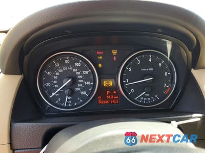 Zdjęcie 9 z 12 samochodu: 2015 BMW X1 SDRIVE28I VIN:WBAVM1C51FV314918 - miniatura